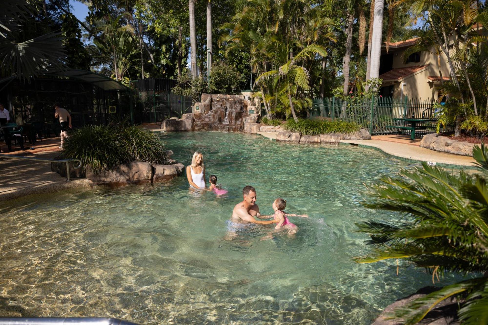 Ashmore Palms Holiday Village Gold Coast Ngoại thất bức ảnh