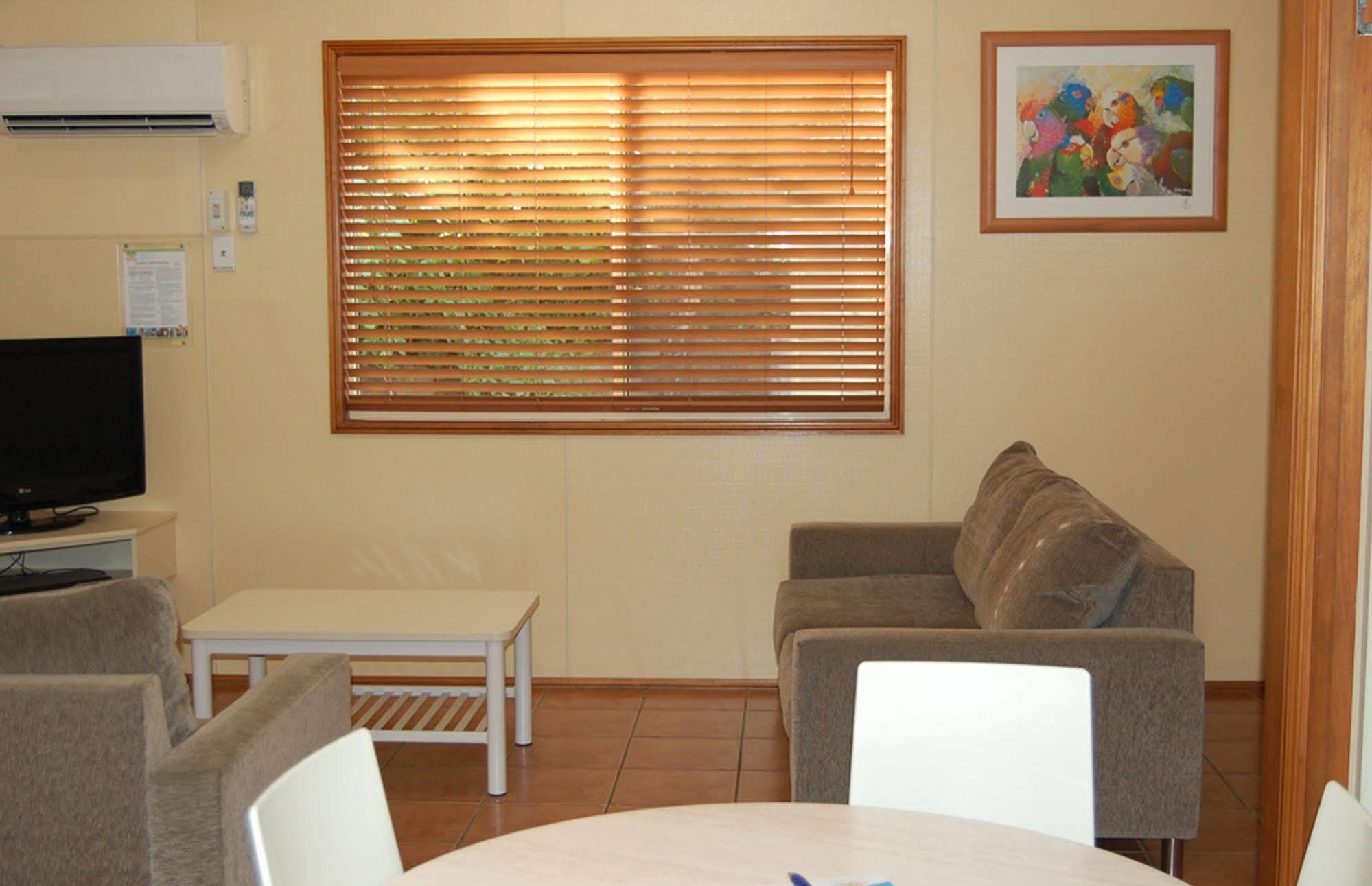 Ashmore Palms Holiday Village Gold Coast Ngoại thất bức ảnh